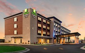 Holiday Inn Express Racine Wisconsin 3*